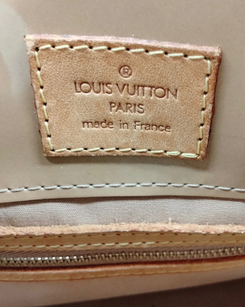 Louis Vuitton Reade PM