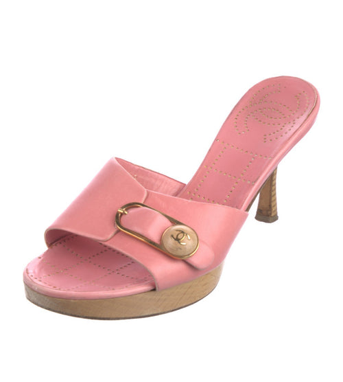 Chanel S/S 04 Interlocking CC Logo Leather Slides